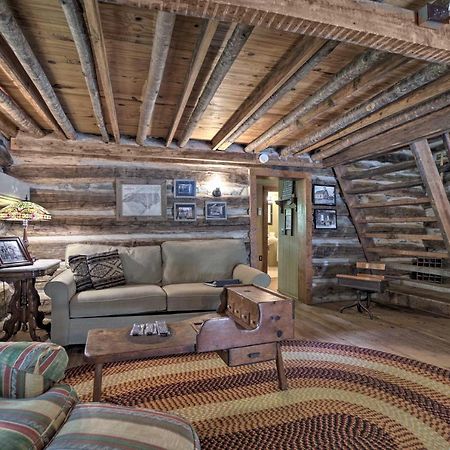 Historic Cabin Grill And Hiking Trail Access! Bryson City Buitenkant foto
