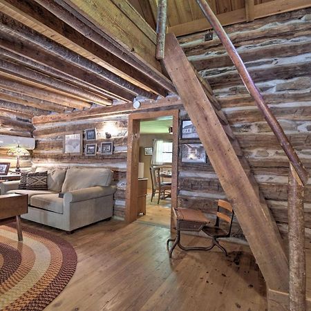Historic Cabin Grill And Hiking Trail Access! Bryson City Buitenkant foto