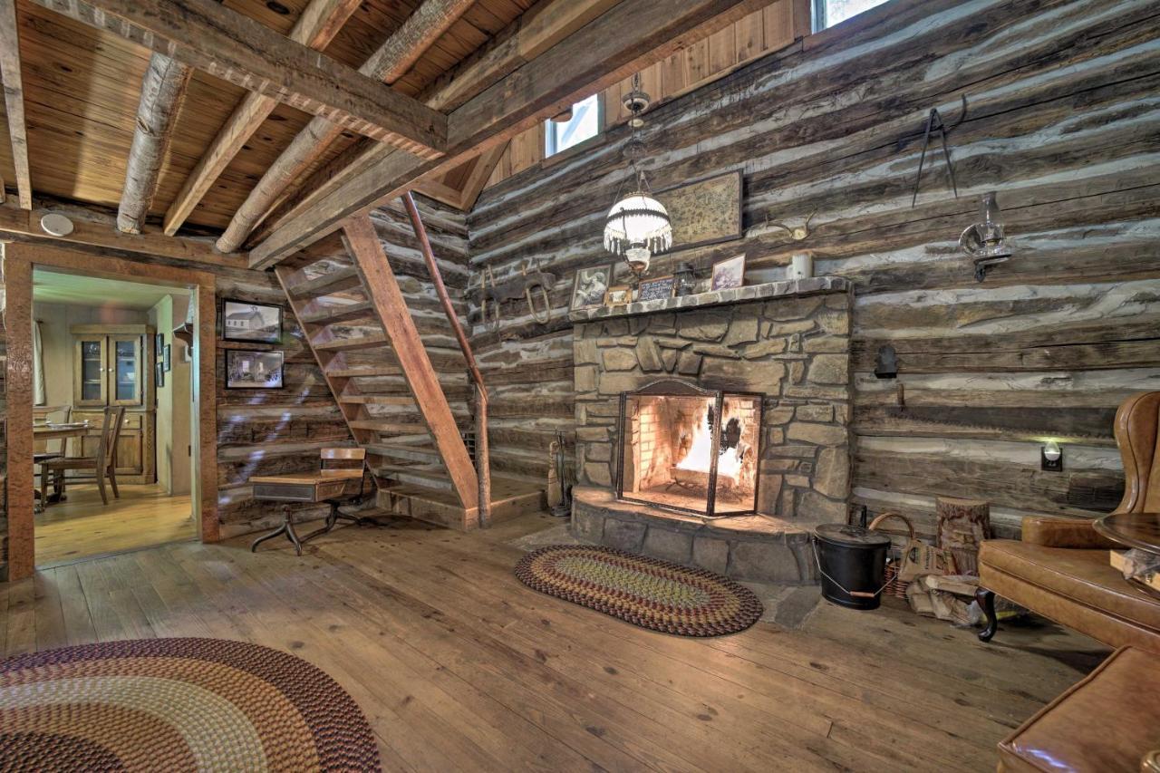 Historic Cabin Grill And Hiking Trail Access! Bryson City Buitenkant foto