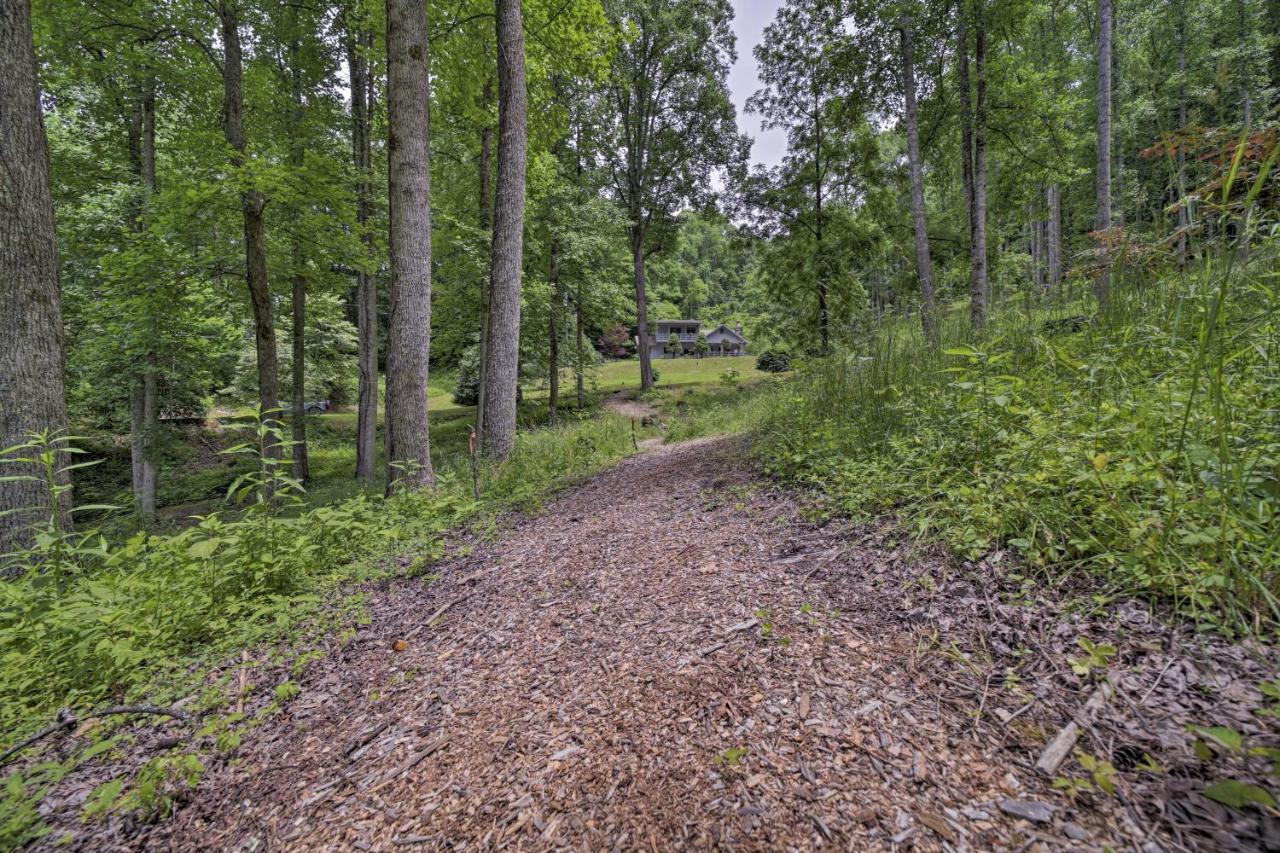 Historic Cabin Grill And Hiking Trail Access! Bryson City Buitenkant foto