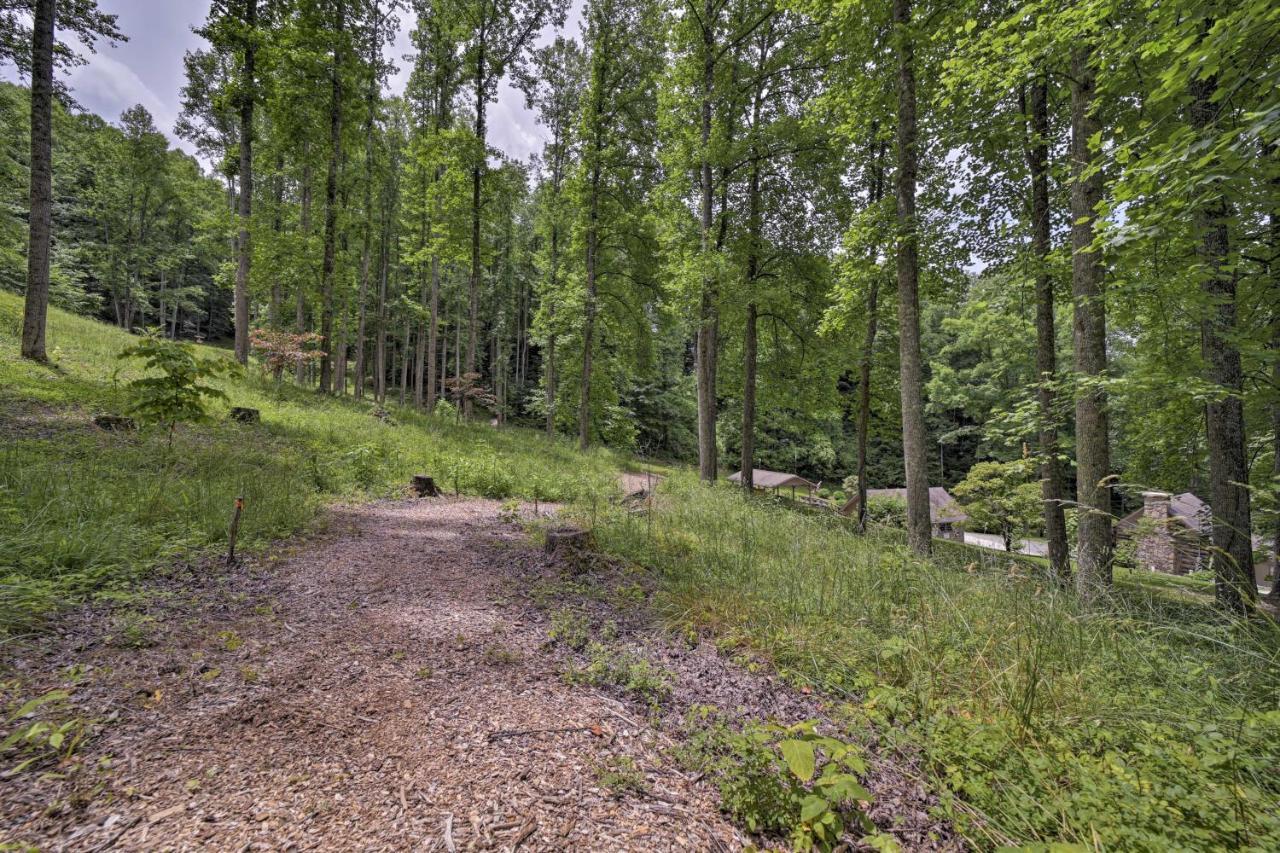 Historic Cabin Grill And Hiking Trail Access! Bryson City Buitenkant foto